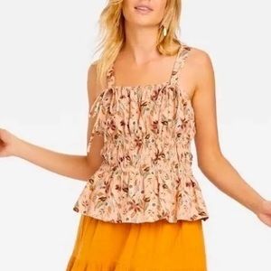 (p*) ❗️SOLD❗️Tan Floral Peplum Tank (XS)